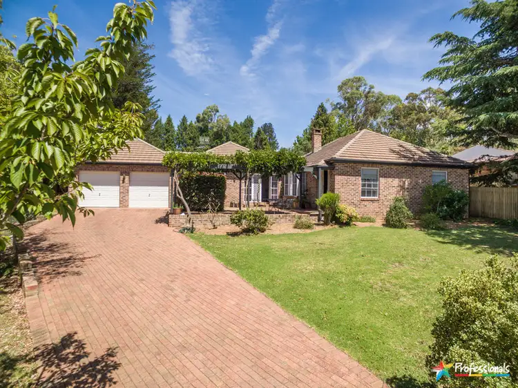 Second view of Homely house listing, 6 Caroline Crescent, Armidale NSW 2350