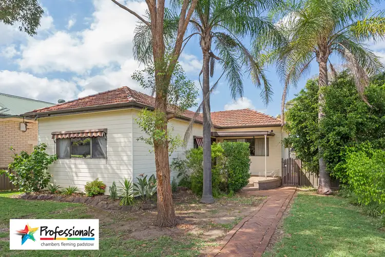 5 Henderson Avenue, Panania NSW 2213