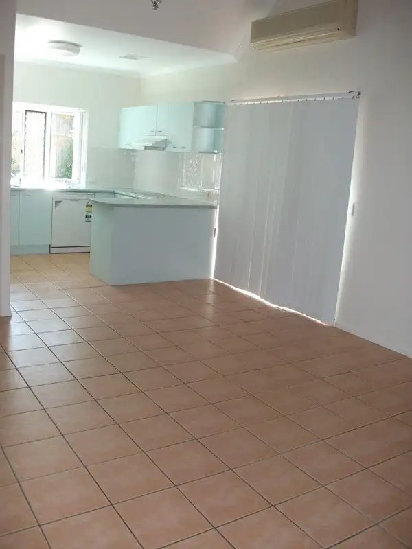 Third view of Homely villa listing, 4/2 Nesbit Street, Whitfield QLD 4870