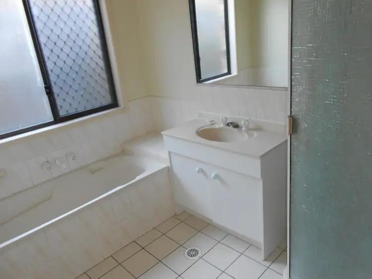 Fourth view of Homely house listing, 18 Myles Crt, Boronia Heights QLD 4124