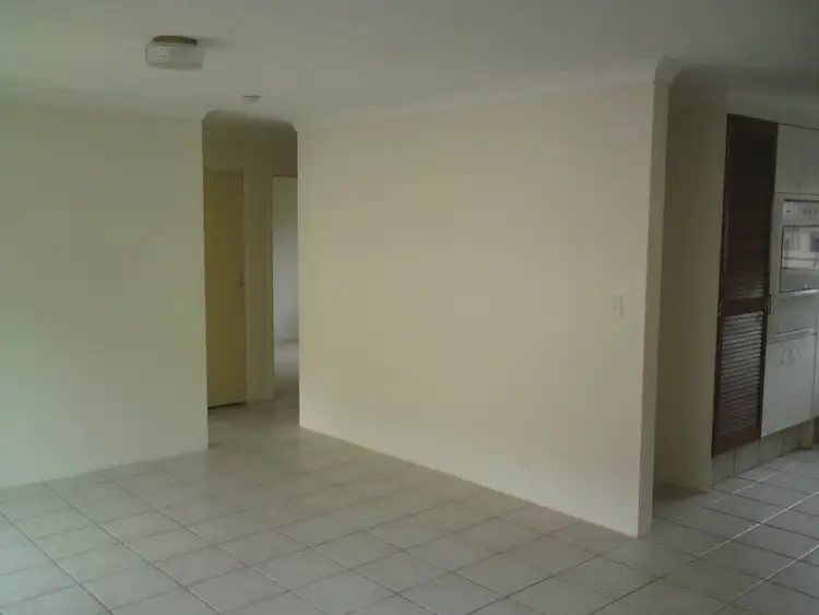 Seventh view of Homely unit listing, 4/19 Huth St, Labrador QLD 4215
