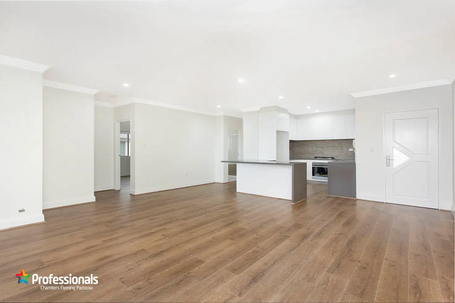 Main view of Homely unit listing, 3/59 Kimberley Road, Hurstville NSW 2220