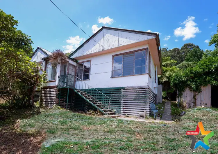 16 Pheasant Parade, Warburton VIC 3799
