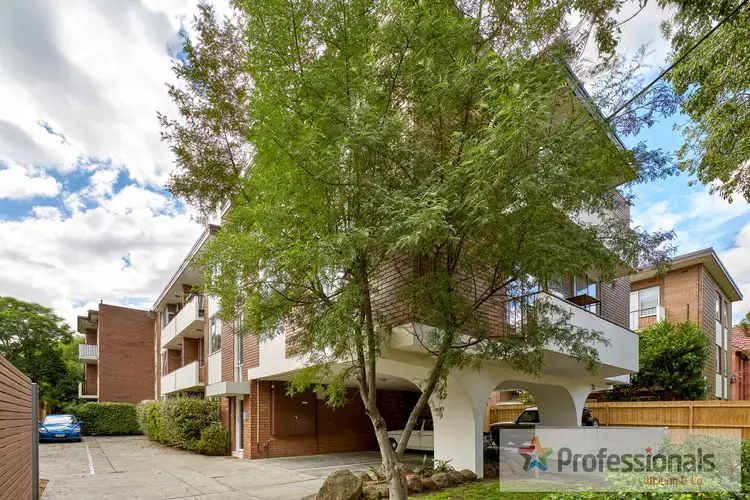 3/26 Loch Street, St Kilda West VIC 3182