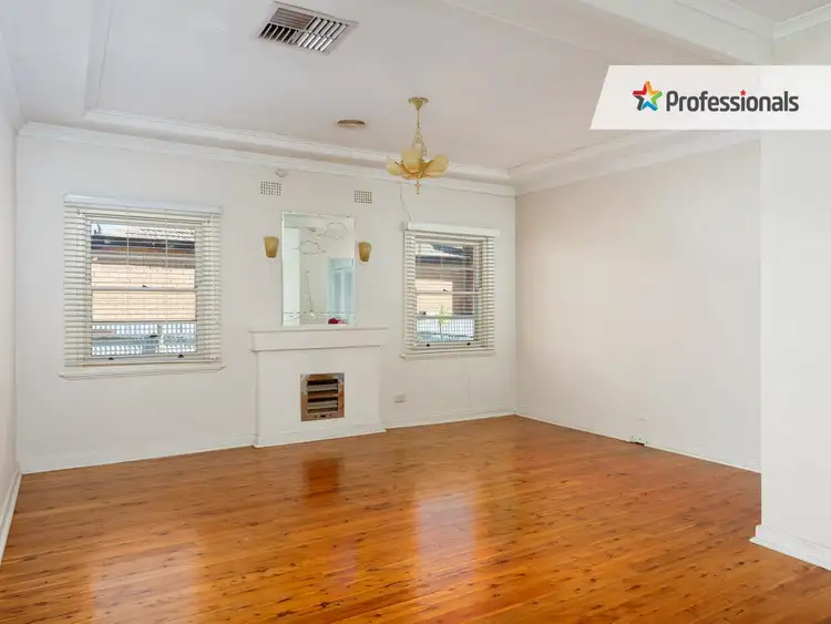 Third view of Homely house listing, 10 Sullivan Avenue, Wagga Wagga NSW 2650