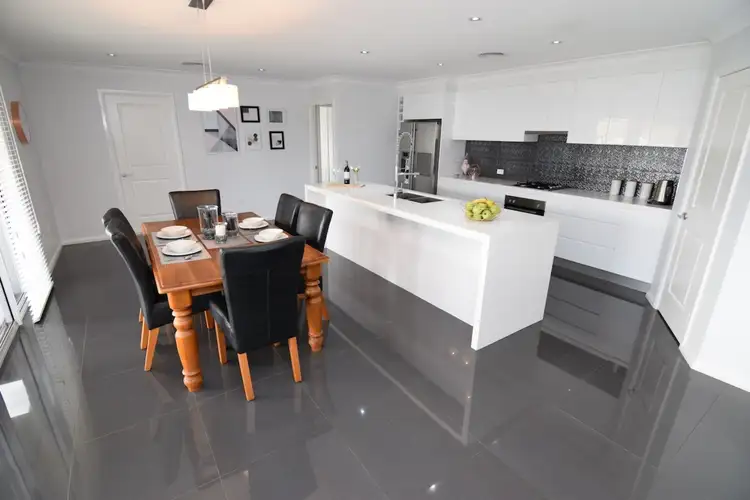 Third view of Homely house listing, 3 Wattle Close, Bathurst NSW 2795