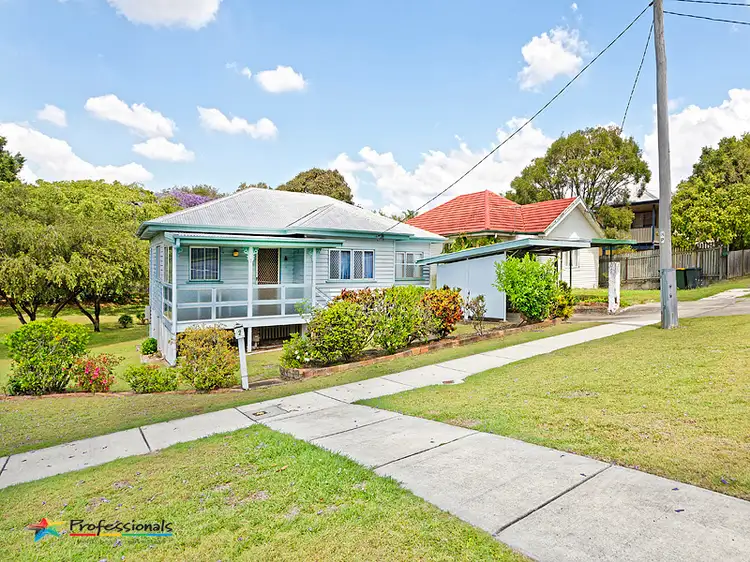 Second view of Homely house listing, 2 Rainey Street, Chermside QLD 4032