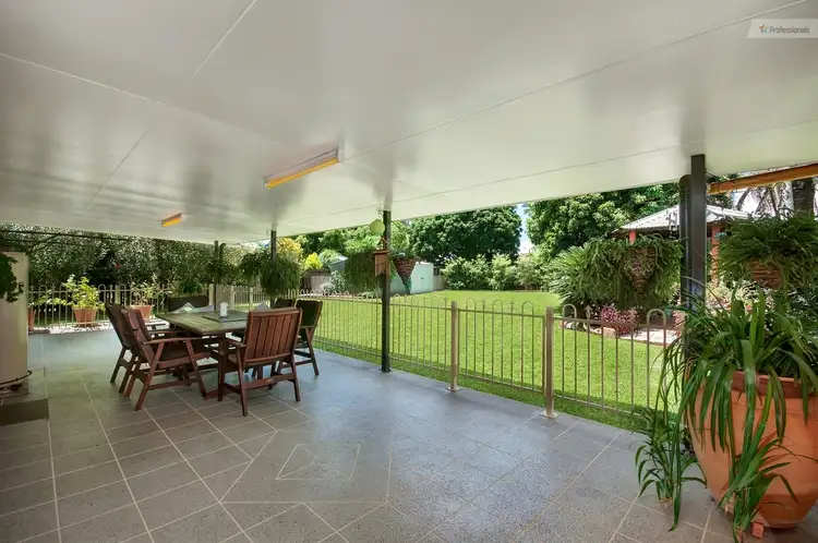 4 Batavia Court, Bentley Park QLD 4869