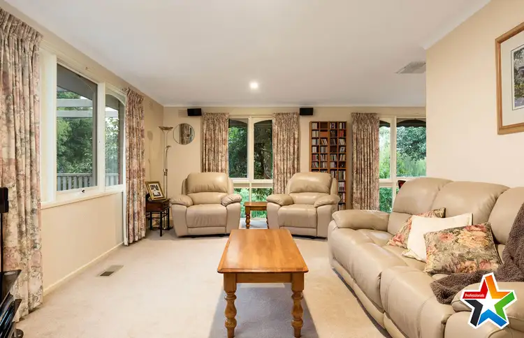 Third view of Homely house listing, 10 Aminga Court, Croydon VIC 3136