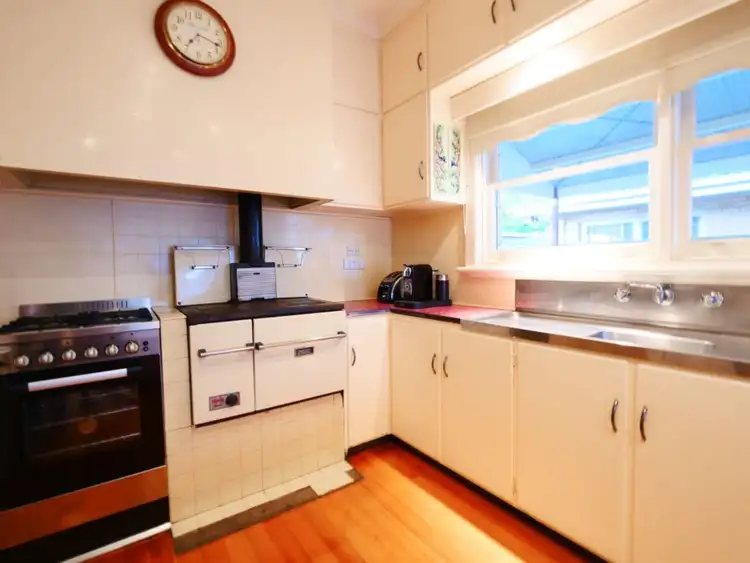 Seventh view of Homely house listing, 4 Chertsey Road, Shepparton VIC 3630