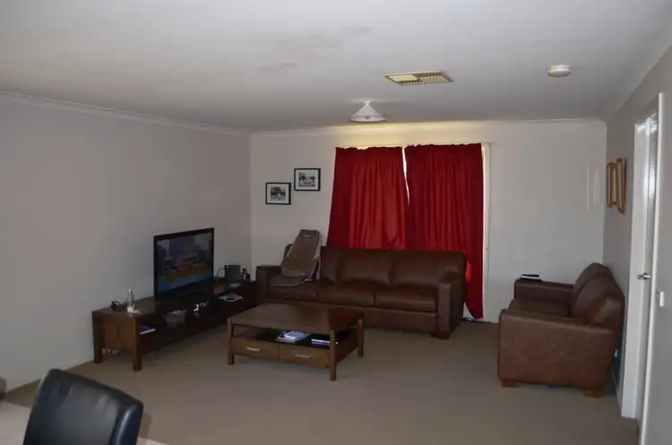 Sixth view of Homely house listing, 5 Gawne Close, Shepparton VIC 3630