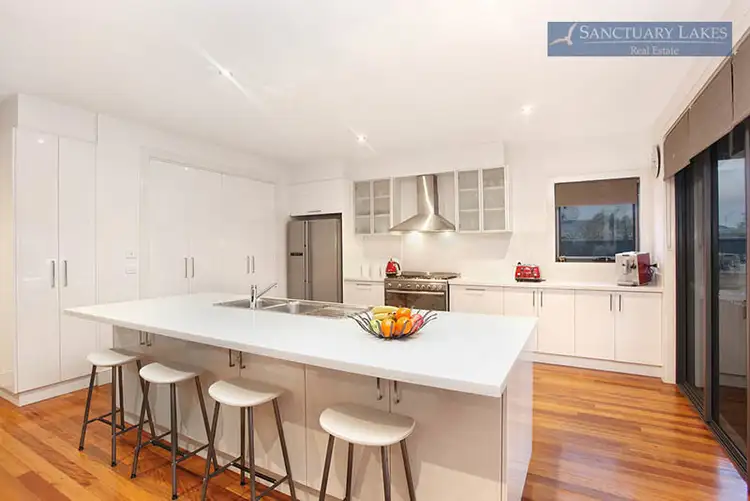 Second view of Homely house listing, 3 Springbrook Place, Sanctuary Lakes VIC 3030