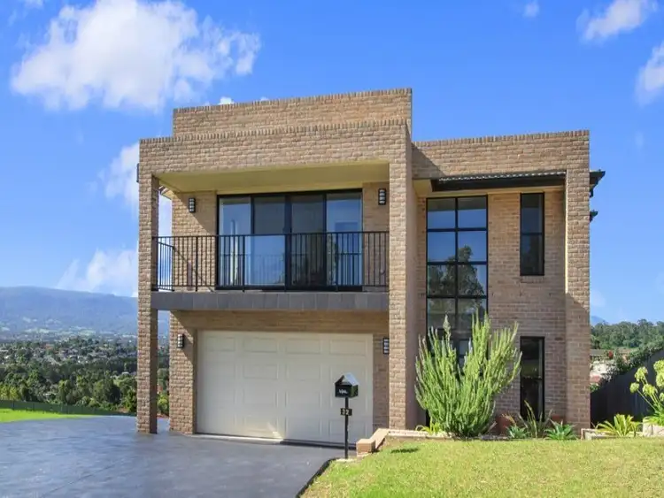Main view of Homely house listing, 32 Carlyle Close, Dapto NSW 2530