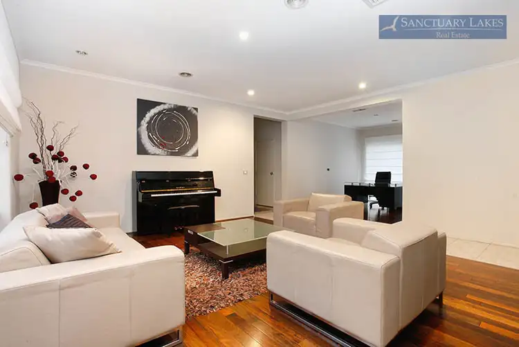 Fifth view of Homely house listing, 2 Peppercorn Court, Sanctuary Lakes VIC 3030