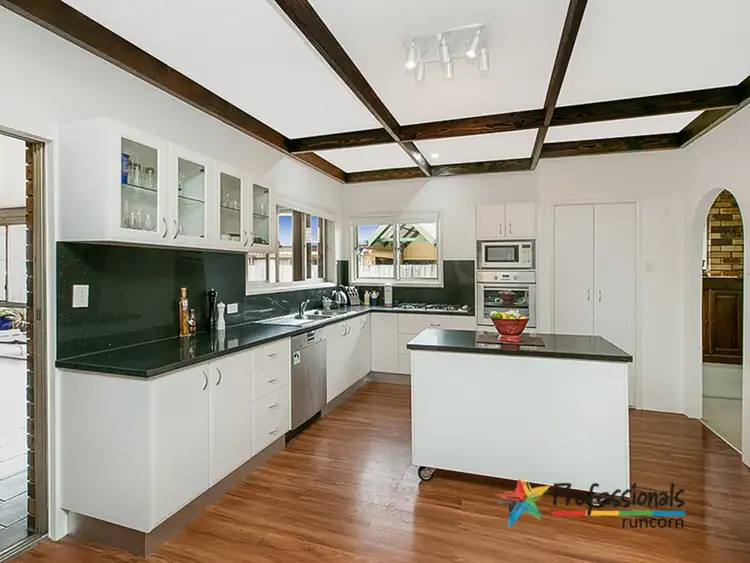 Fourth view of Homely house listing, 70 Oakleaf Street, Eight Mile Plains QLD 4113
