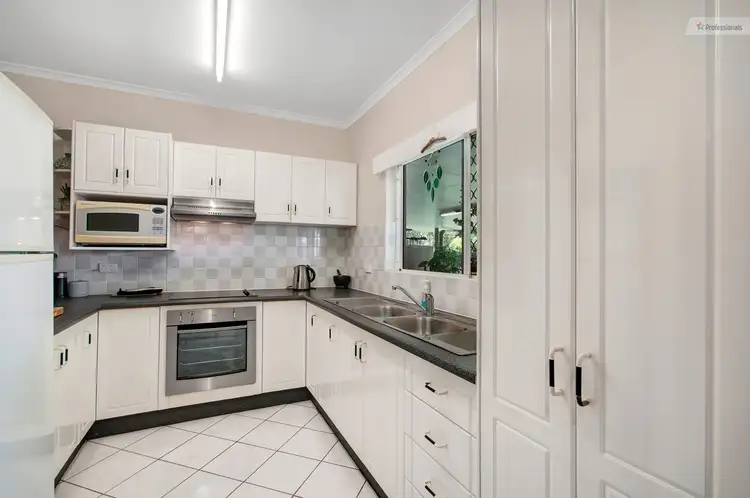 Sixth view of Homely house listing, 4 Batavia Court, Bentley Park QLD 4869