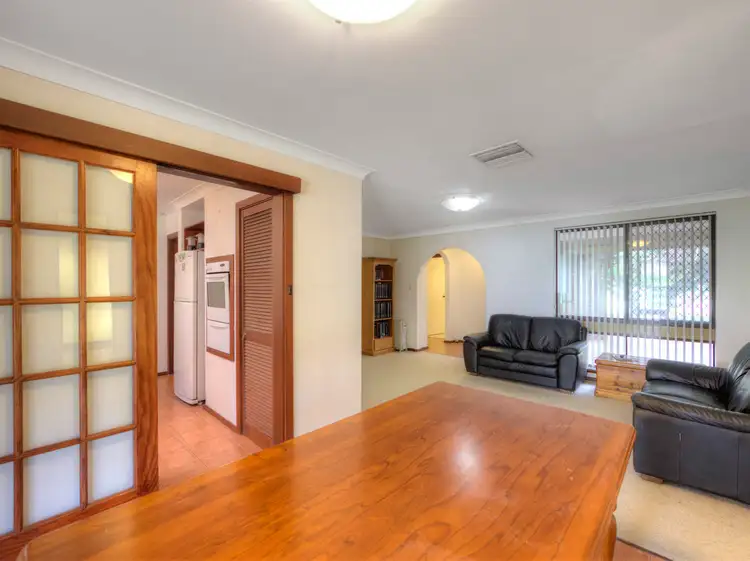 11 Cypress Road, Forrestfield WA 6058