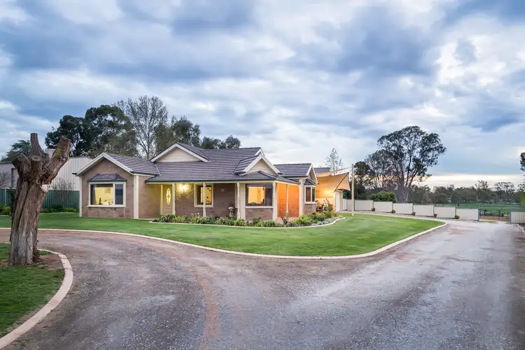 Third view of Homely house listing, 2 Rowse Court, Mildura VIC 3500