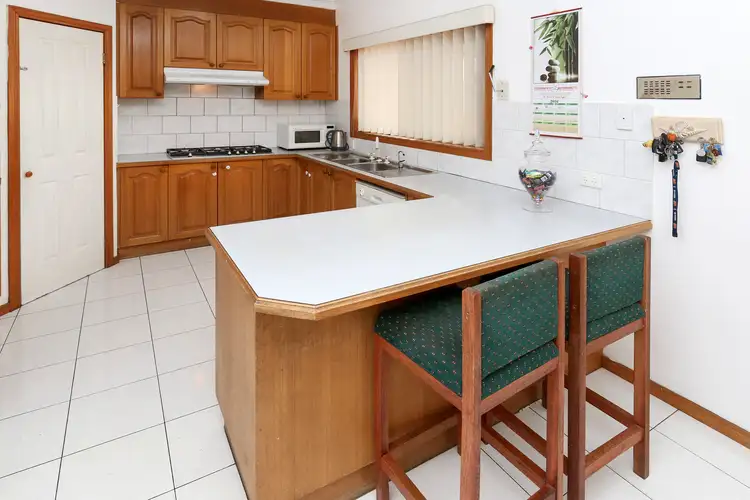 Fifth view of Homely house listing, 1 Alawa Court, Keilor Downs VIC 3038