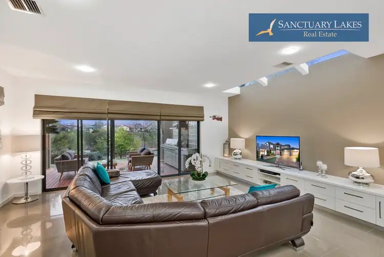 Sixth view of Homely house listing, 5 Teeside Court, Sanctuary Lakes VIC 3030