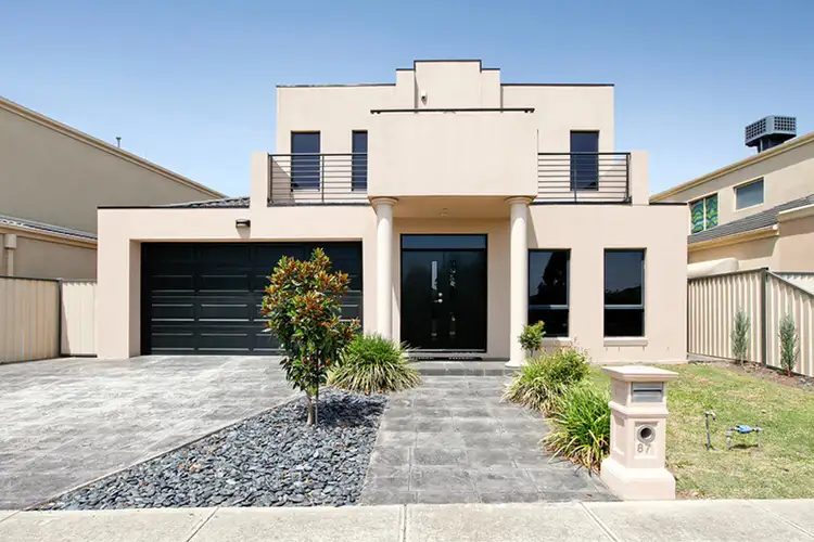 87 Hemsley Promenade, Point Cook VIC 3030