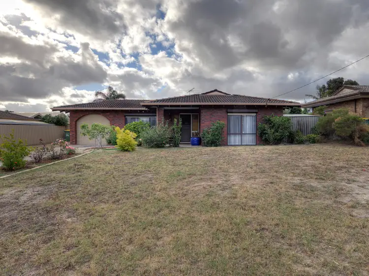 14 Bougainvillea Avenue, Forrestfield WA 6058