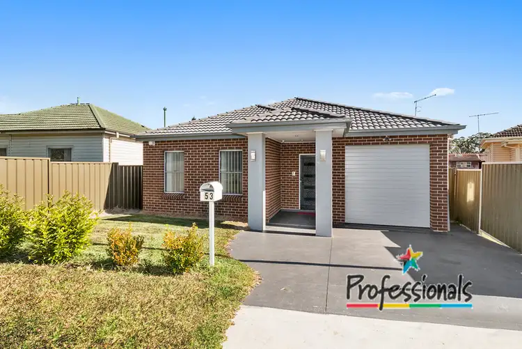53 Ashcroft Avenue, Casula NSW 2170