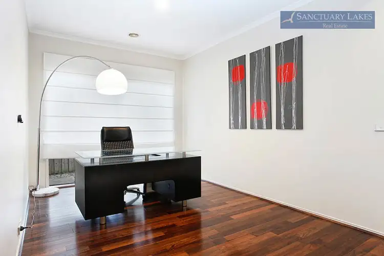 Third view of Homely house listing, 2 Peppercorn Court, Sanctuary Lakes VIC 3030