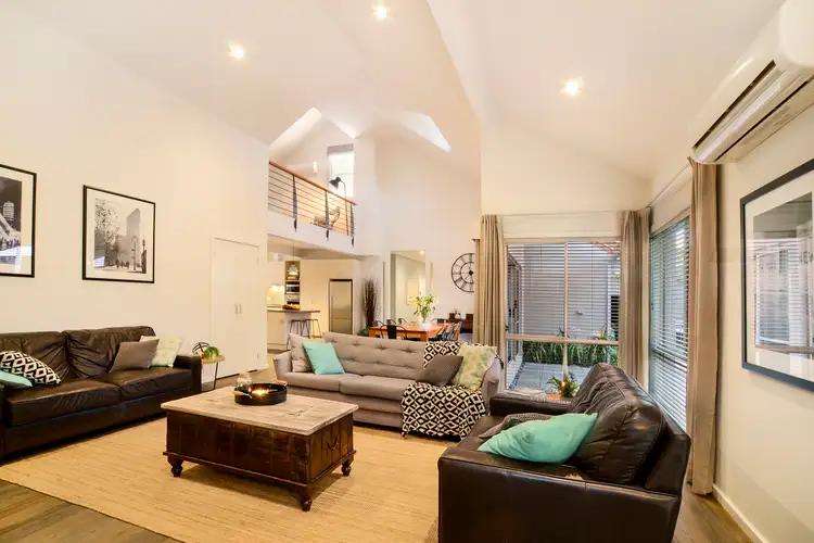 Sixth view of Homely house listing, 10 Topaz Drive, Hillside VIC 3037