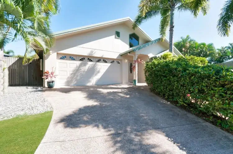 8 Bells Close, Kewarra Beach QLD 4879