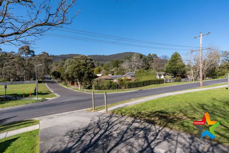 Second view of Homely house listing, 3/22 Leith Road, Montrose VIC 3765