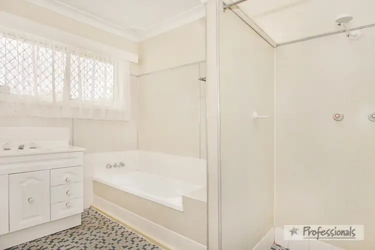 Fifth view of Homely house listing, 9 Queen Elizabeth Drive, Armidale NSW 2350