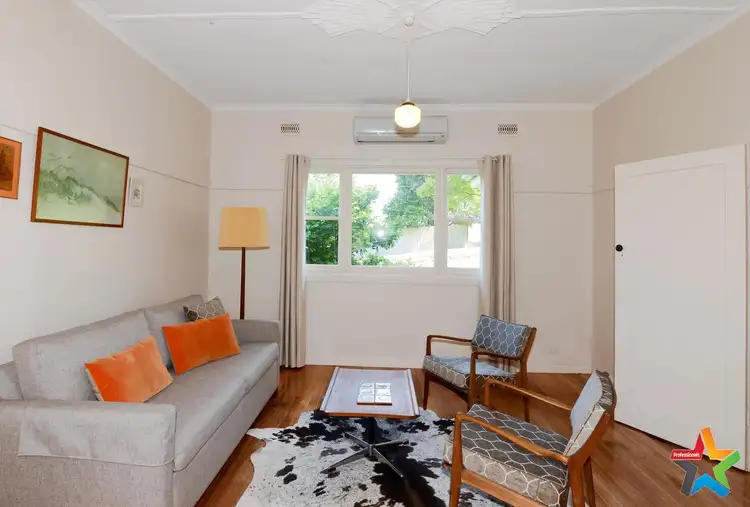 Seventh view of Homely house listing, 2 Cecil Street, Warburton VIC 3799
