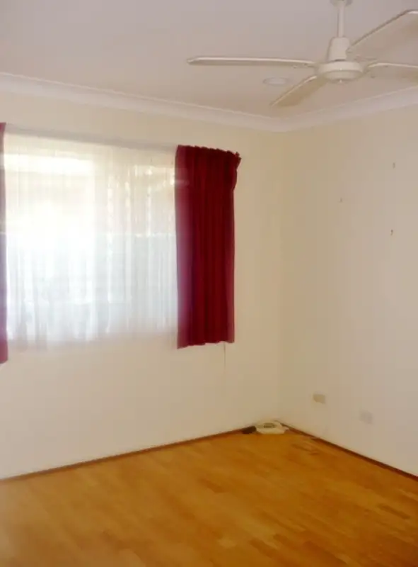 Sixth view of Homely unit listing, 3/13a Dunns Terrace, Scarborough QLD 4020