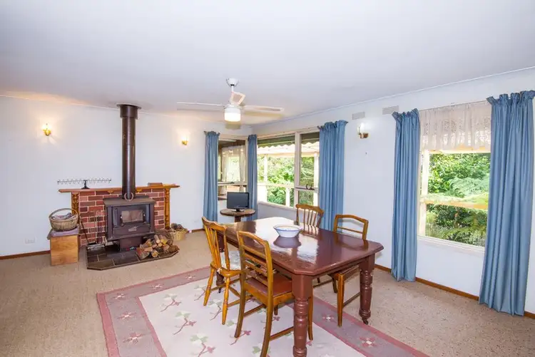 Third view of Homely house listing, 5 Margaret Court, Millgrove VIC 3799
