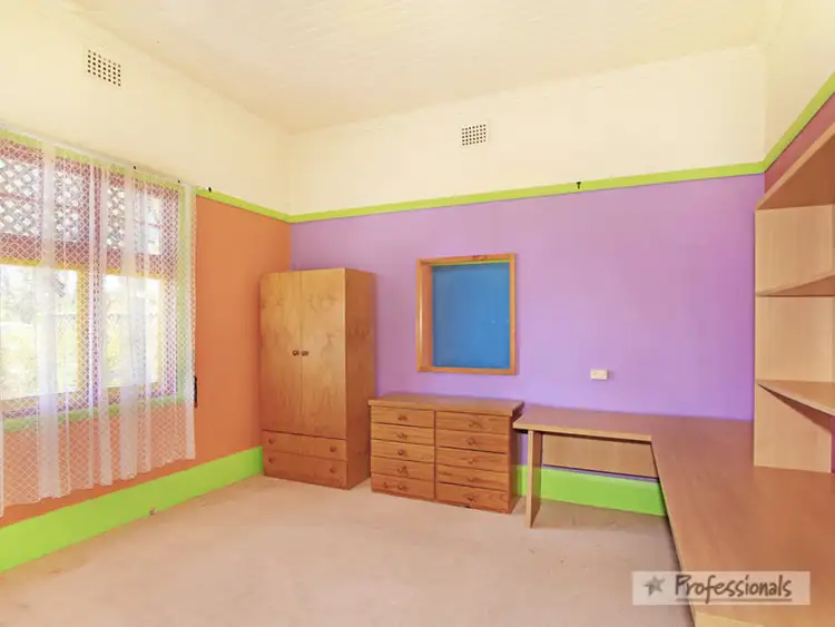 Fifth view of Homely house listing, 216 Canambe Street, Armidale NSW 2350