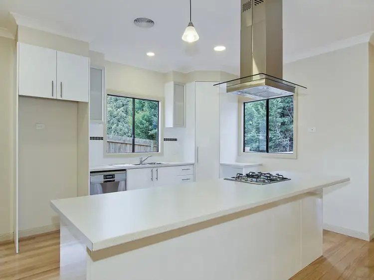 Sixth view of Homely house listing, 2/115 Mount View Parade, Croydon VIC 3136