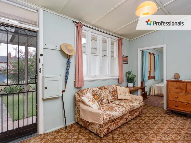 Fourth view of Homely house listing, 52 Grandveiw Avenue, Turvey Park NSW 2650
