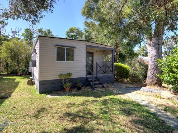 18/351 Hawtin Road, Forrestfield WA 6058