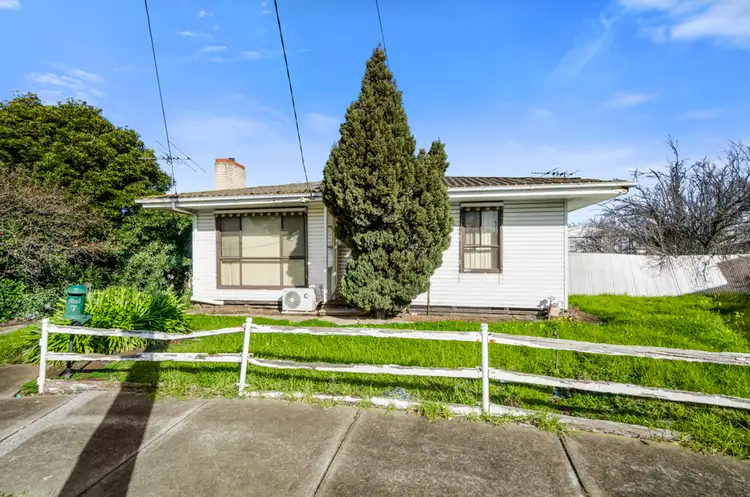 Third view of Homely house listing, 7 daisy Court, Braybrook VIC 3019