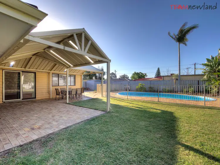 6 Palmer Crescent, High Wycombe WA 6057