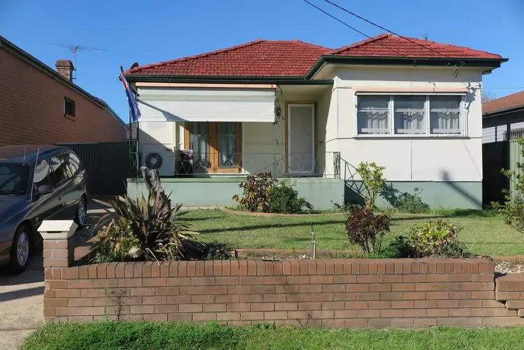 32 Byron Road, Guildford NSW 2161