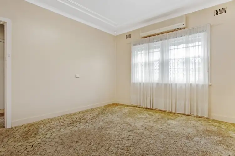 Fifth view of Homely house listing, 212 New England Highway, Rutherford NSW 2320