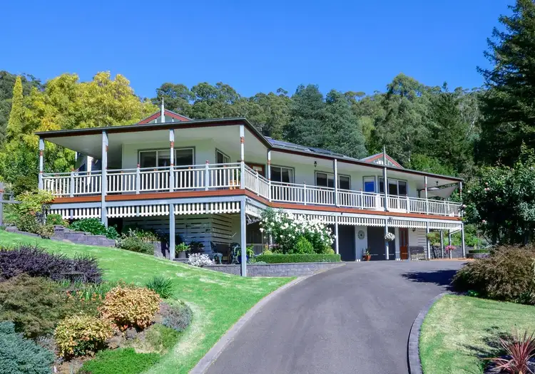 17 Leila Road, Warburton VIC 3799
