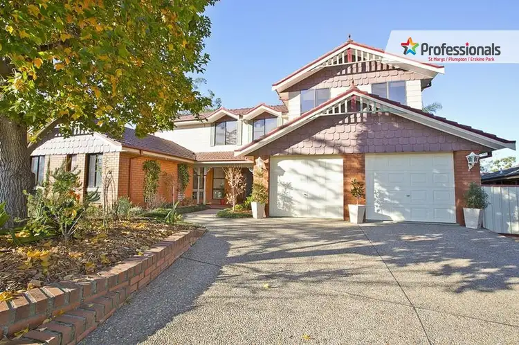 5 Tulloch Place, St Clair NSW 2759