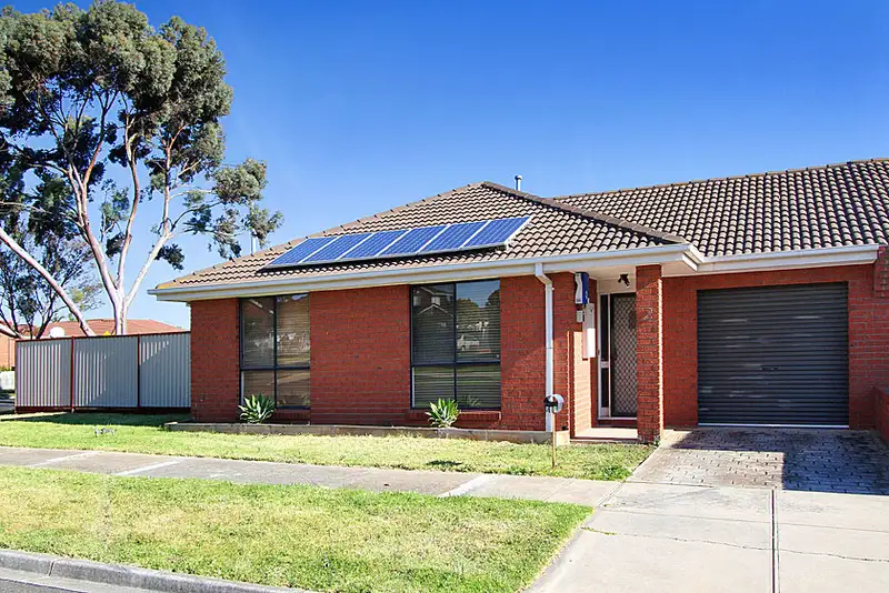 Main view of Homely unit listing, 2/7 Longfellow Drive, Delahey VIC 3037