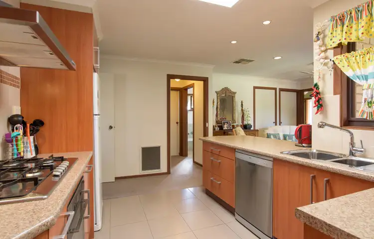 Fourth view of Homely house listing, 9 Quest Court, Mooroolbark VIC 3138