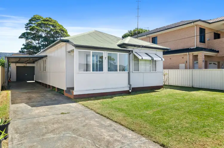 7 George Street, Towradgi NSW 2518