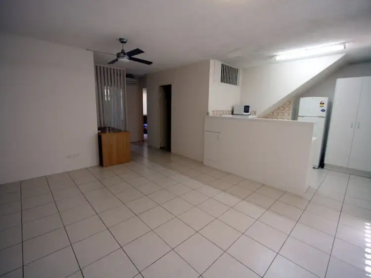 Second view of Homely apartment listing, 2/21 Heath St, Southport QLD 4215