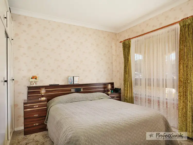 Sixth view of Homely house listing, 98 Erskine Street, Armidale NSW 2350